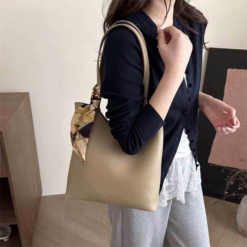 2025 summer retro simple PU large capacity bag