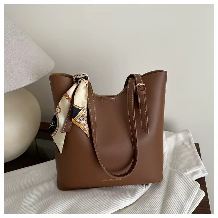 2025 summer retro simple PU large capacity bag