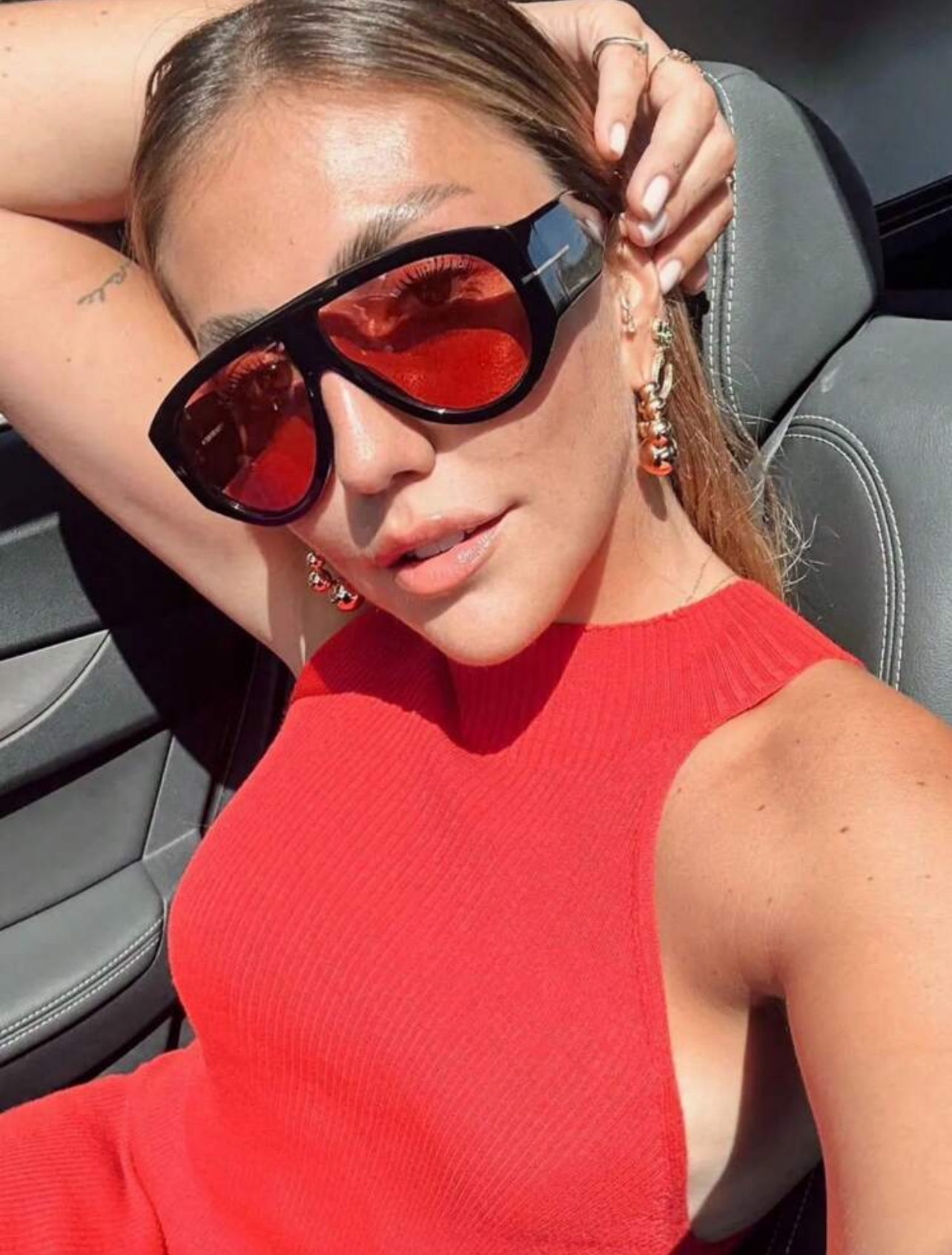 Big size overframed sunglasses