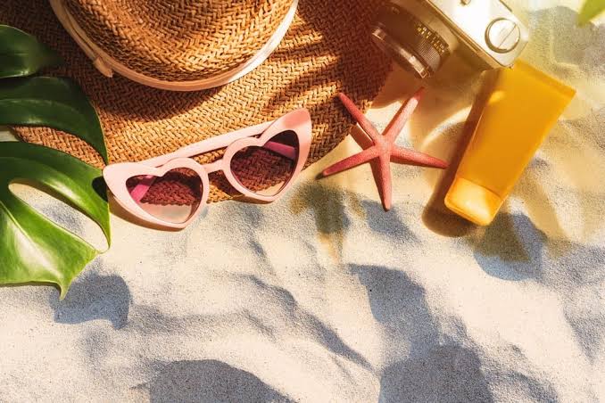 SUMMER ESSENTIALS