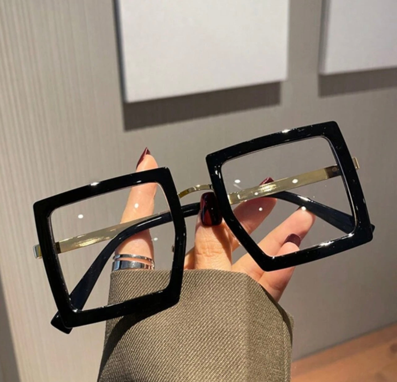 Blue light blocking glasses