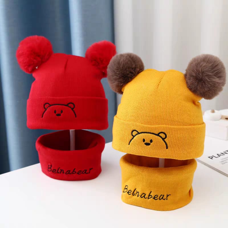 Babies head and scarf set