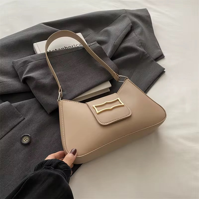 Mini shoulder bags