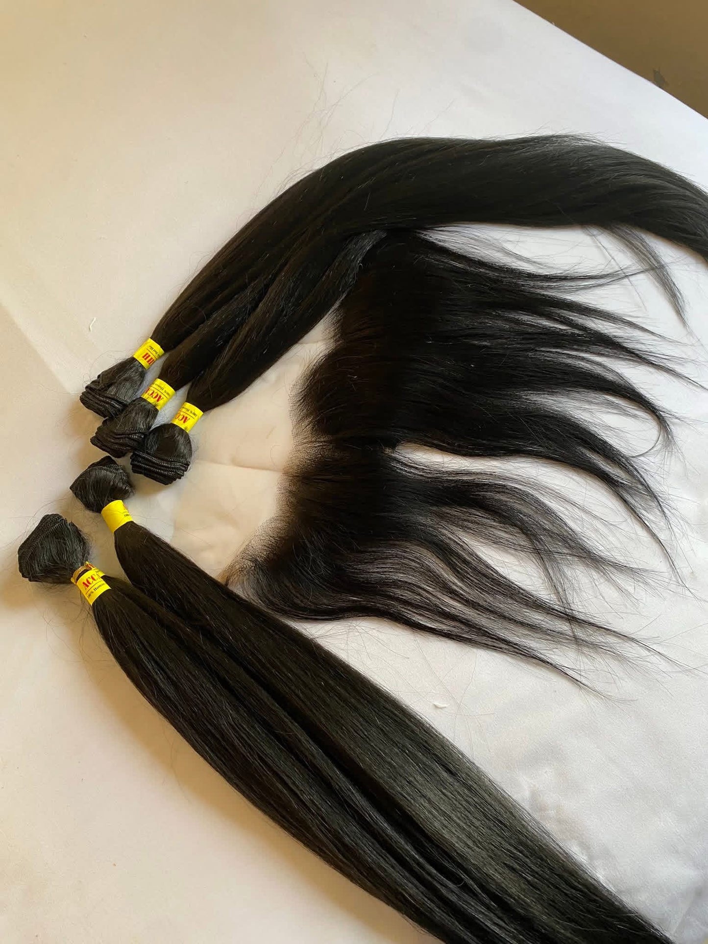 synthetic blend 6 pondo bundles+ brazillian closure special