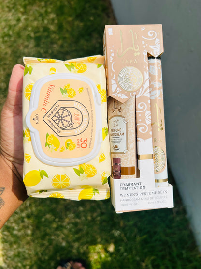 wipe,hand lotion and pocket perfume x10 sets