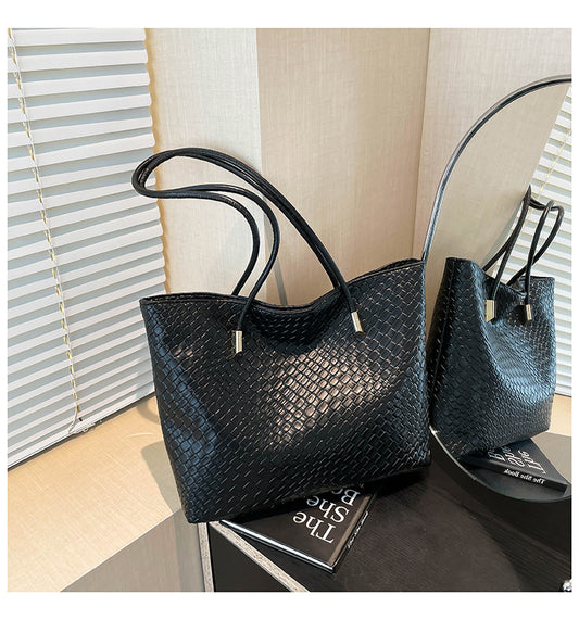 Large capacity handbags for women